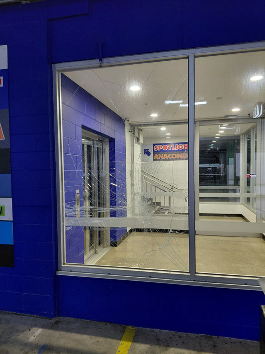Geelong Glass Replacement | 24/7 Emergency Shopfront Repairs