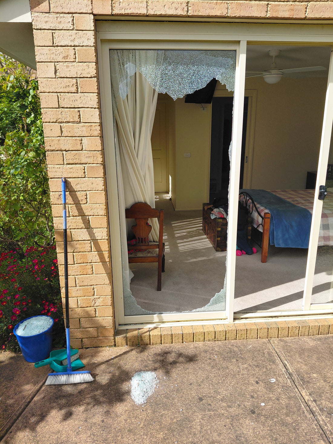 Queenscliff Glass Door Replacement | Same Day Emergency Glazier