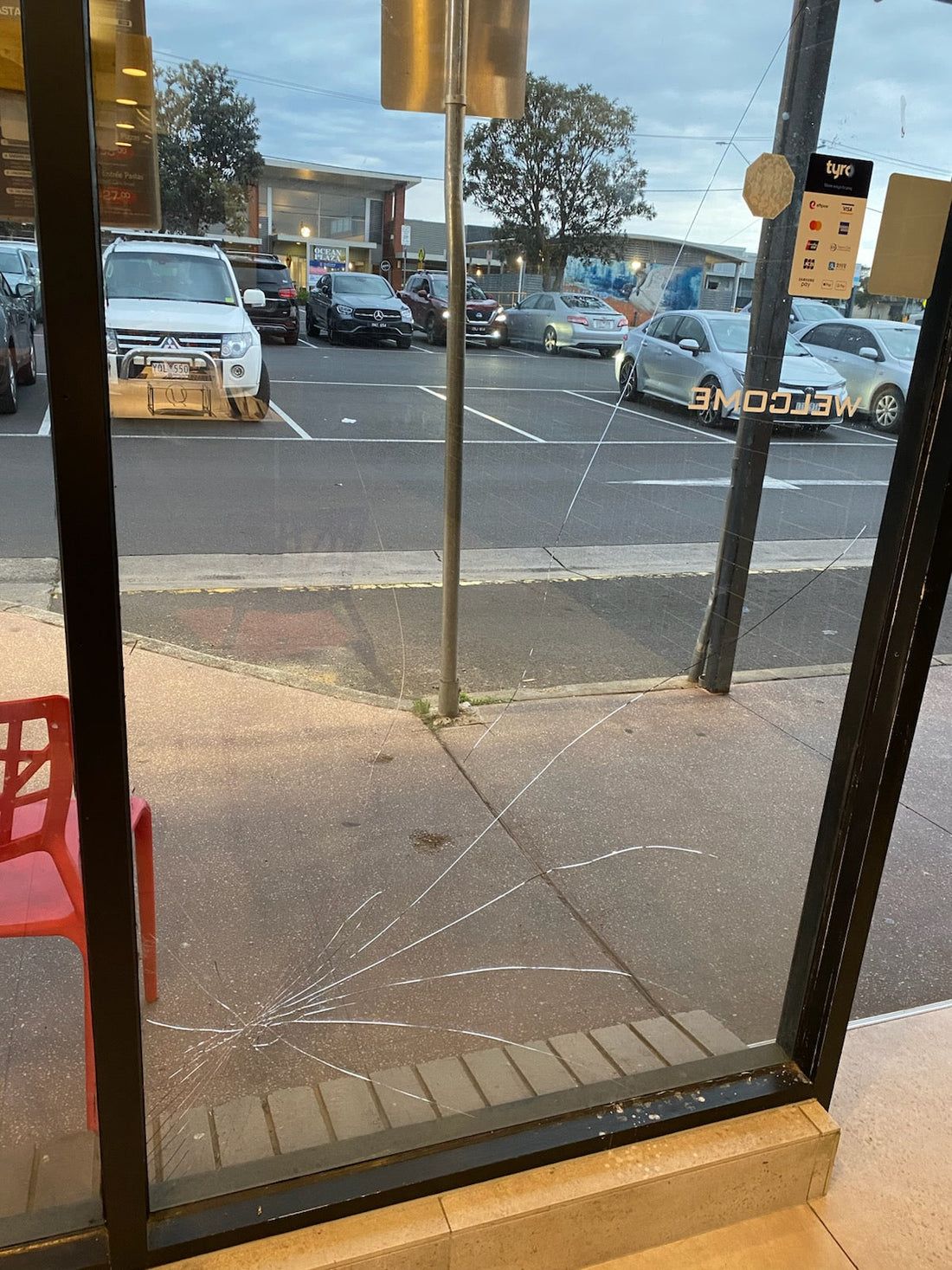 Ocean Grove Pizza Shop Glass Window Replacement | Barwon Glass
