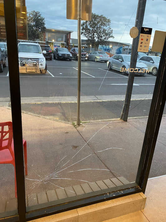 Ocean Grove Pizza Shop Glass Window Replacement | Barwon Glass
